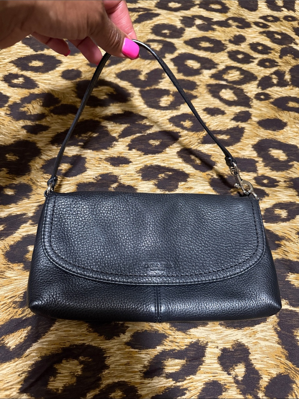 VINTAGE COACH Black Pebbled Leather Wristlet Mini Shoulder Bag Purse